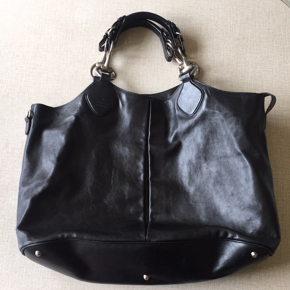 Large Gucci shoulder bag